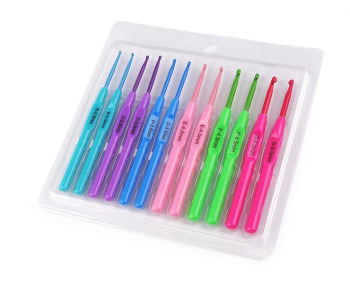 Häkelnadel-Set / 12 Stück  ( 2,5 - 5mm )